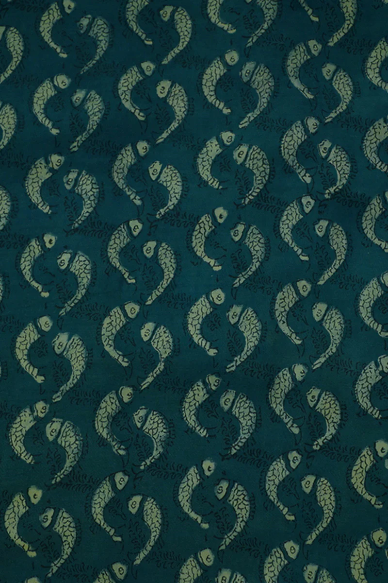Dual Shaded Green Handwoven Chanderi Silk Cotton Saree with Modal Silk Blouse - Image 6