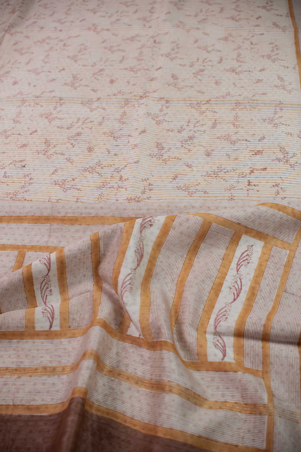 Floral Design Chanderi Silk Cotton saree - Image 3