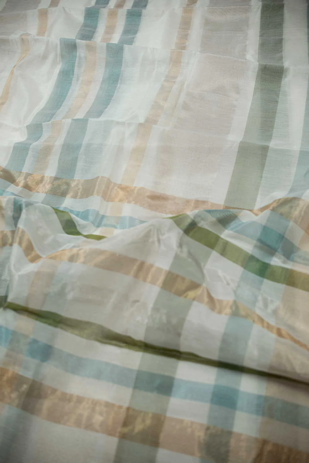 Cream Colour Tissue Blocked Chanderi saree - Image 3