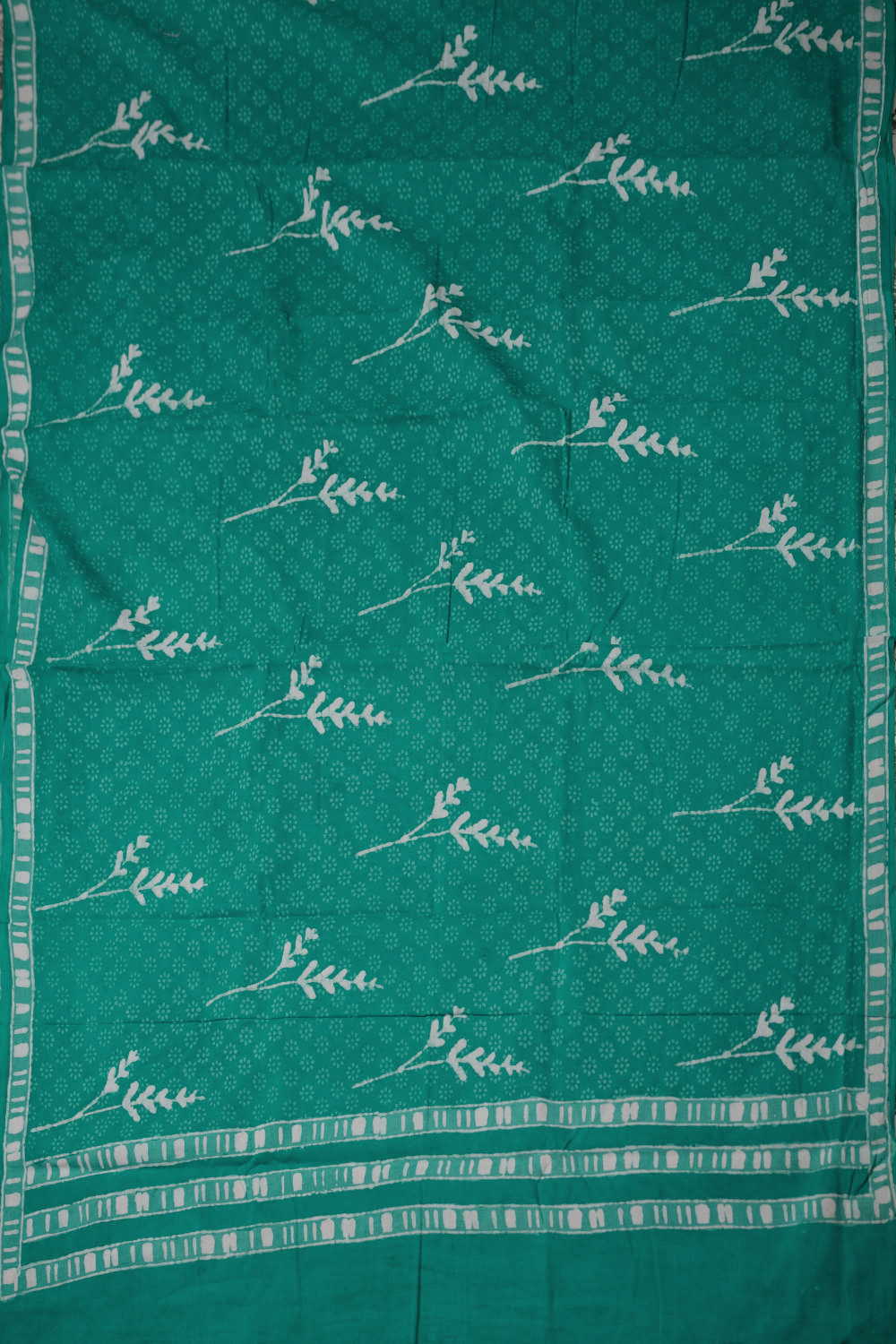 Pine Green Dabu Mul Cotton saree - Image 2