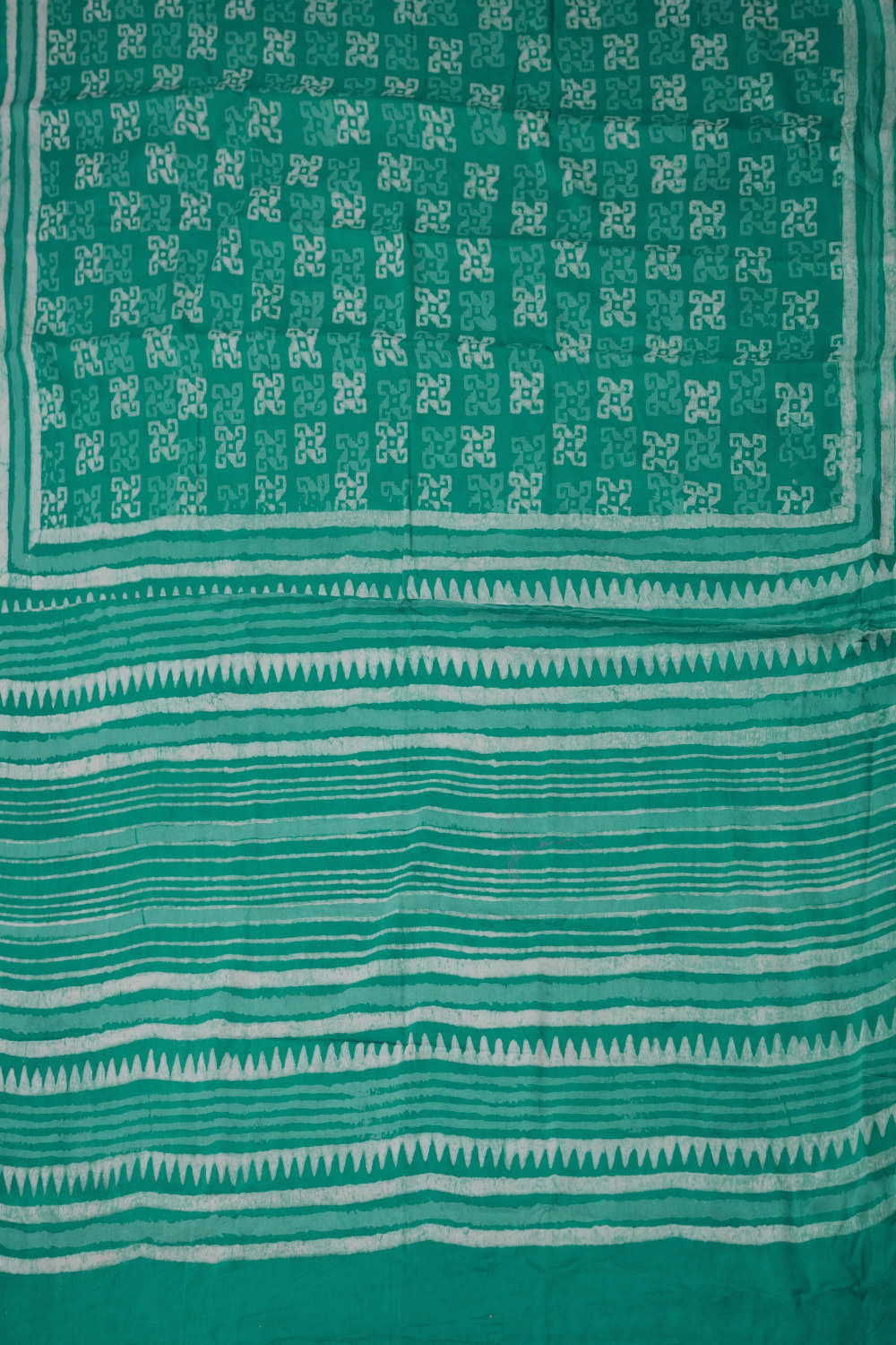 Teal Green Dabu Mul Cotton saree - Image 2