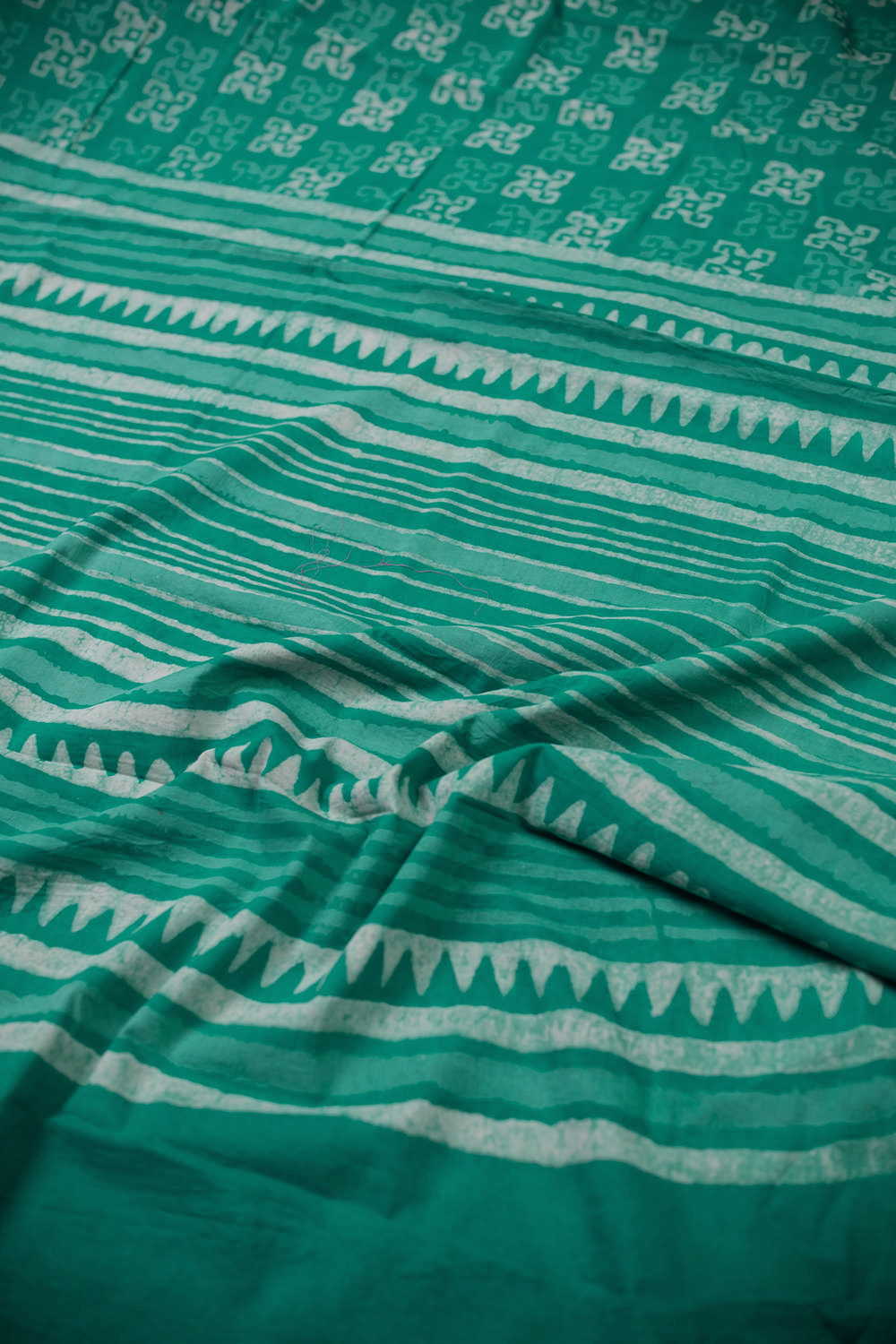 Teal Green Dabu Mul Cotton saree - Image 3