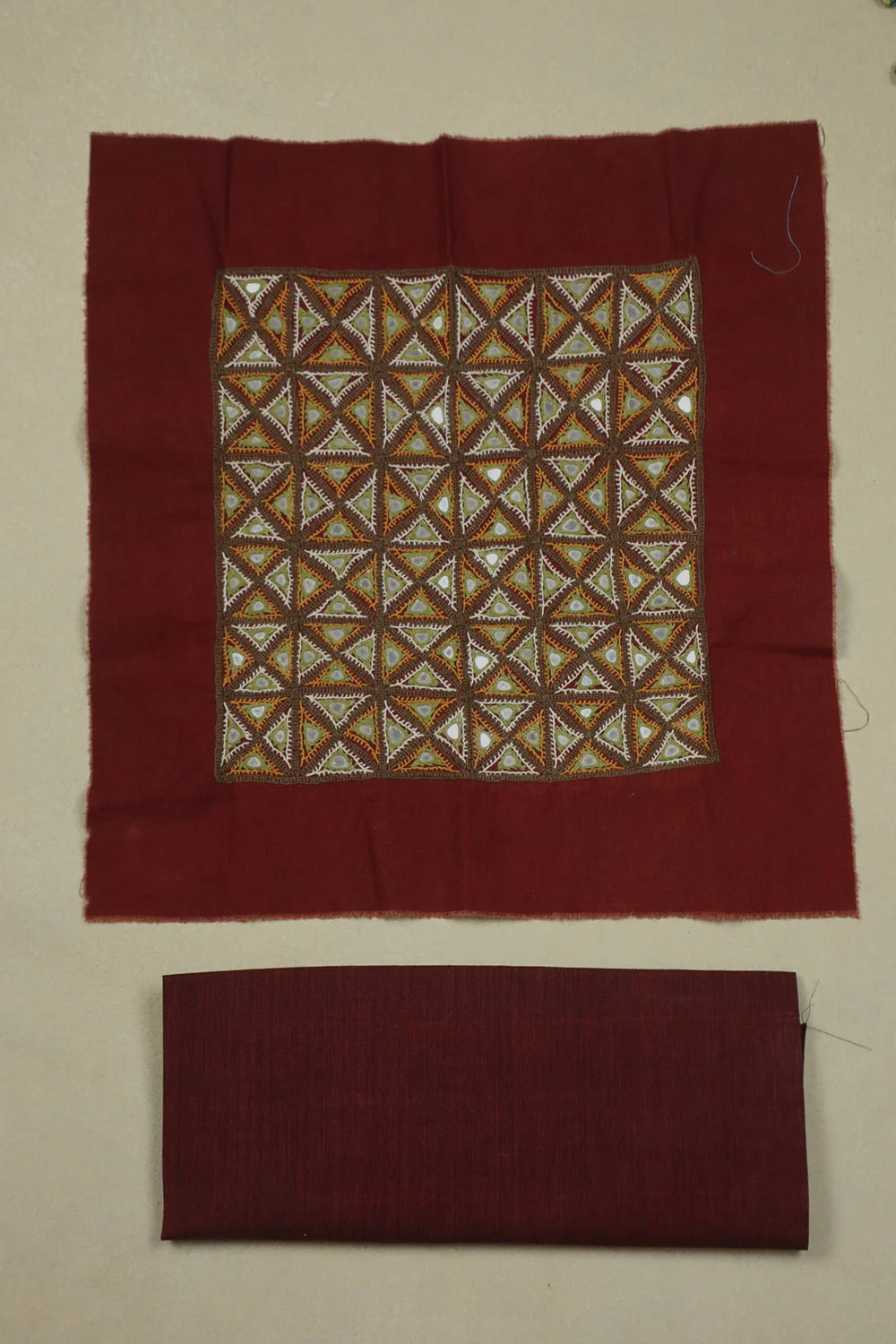 Maheshwari Silk Cotton Fabric With Kutch Trim (3m) - Image 3