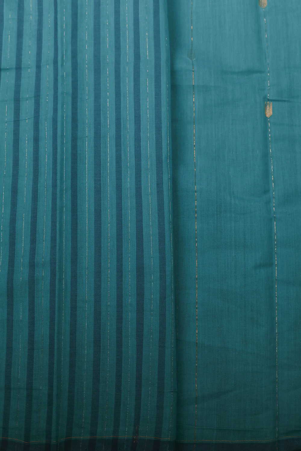 Cyan Blue Handspun Cotton saree - Image 4