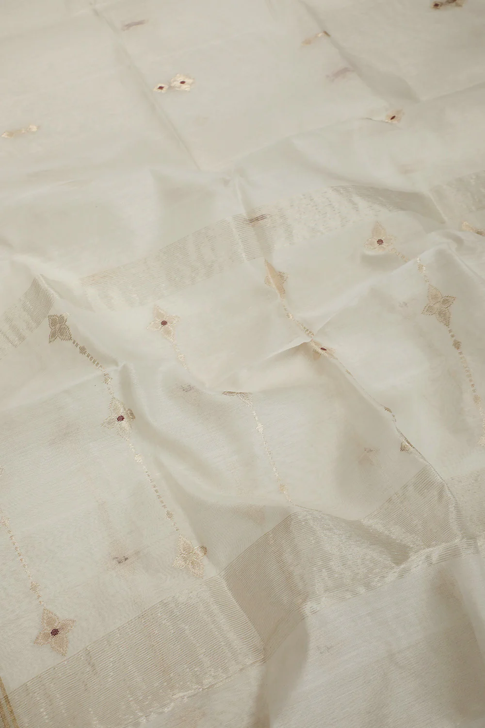 Butta's on Cream Handwoven Chanderi Dupatta - Image 4