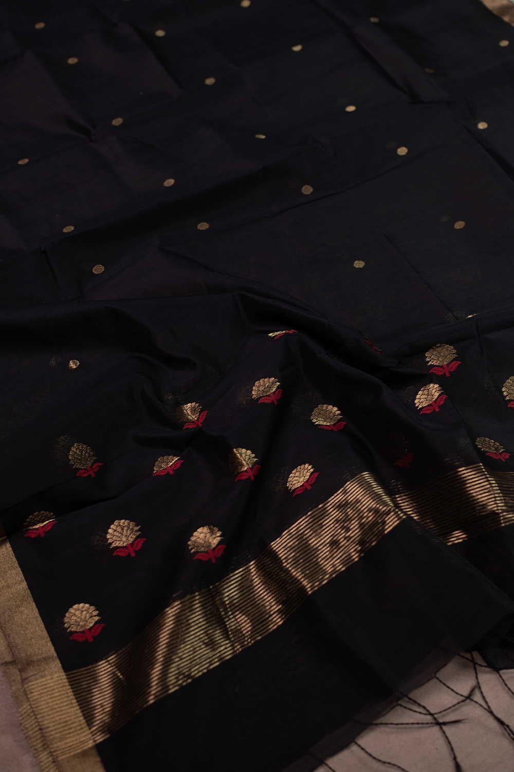 Zari Butti on Black Chanderi Silk Cotton Dupatta - Image 3