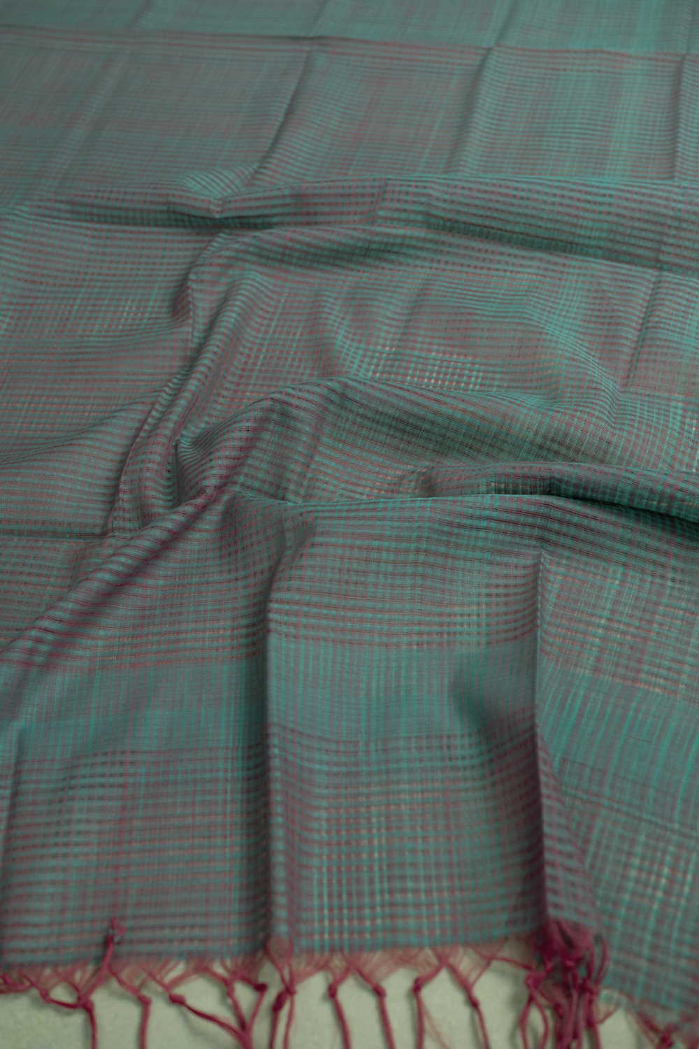 Green with Pink Handwoven Cotton Dupatta - Image 3