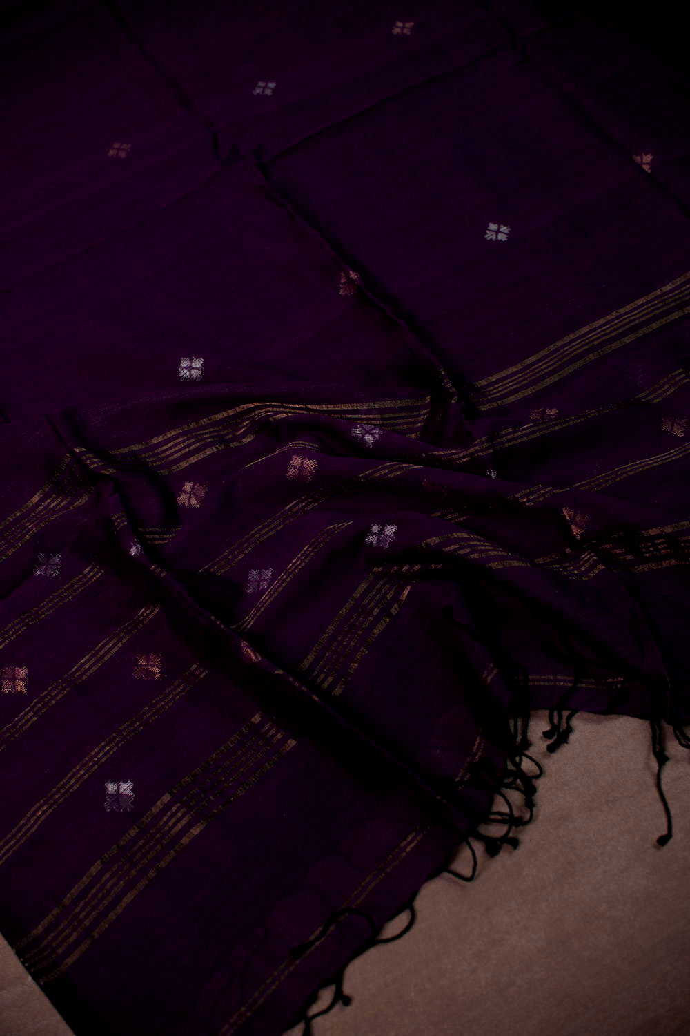 Arrow Motifs - Purple Jamdani Cotton Dupatta - Image 3