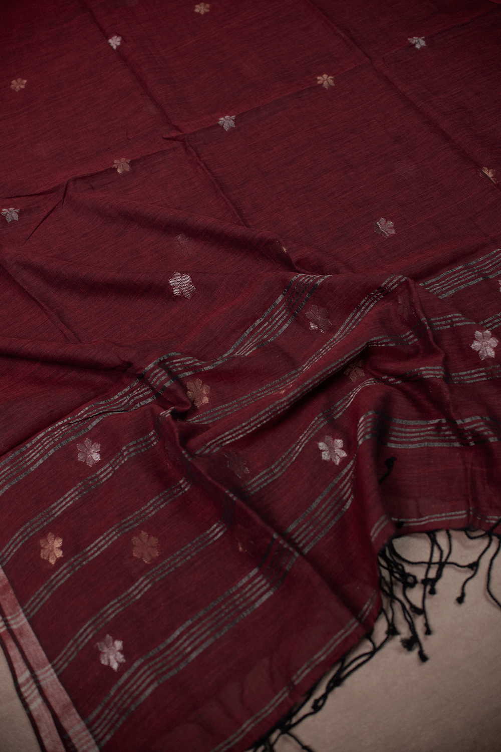 Doubleshade Maroon - Zari Floral Jamdani Cotton Dupatta - Image 2