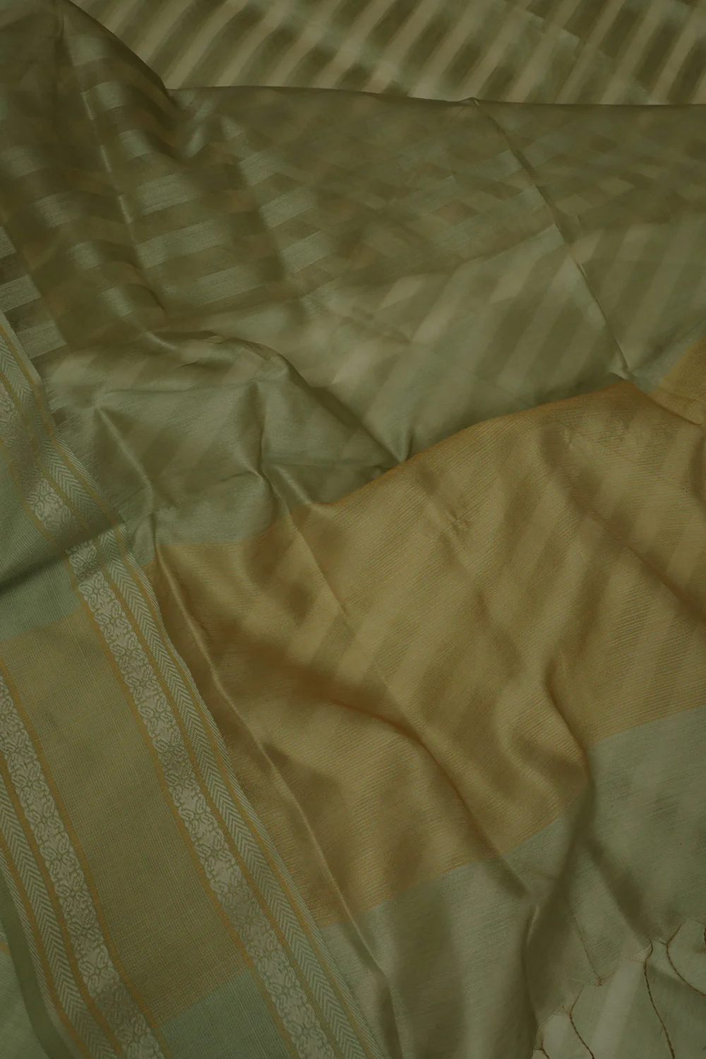 Light Green with Stripes Maheshwari Silk Cotton Dupatta - Image 3