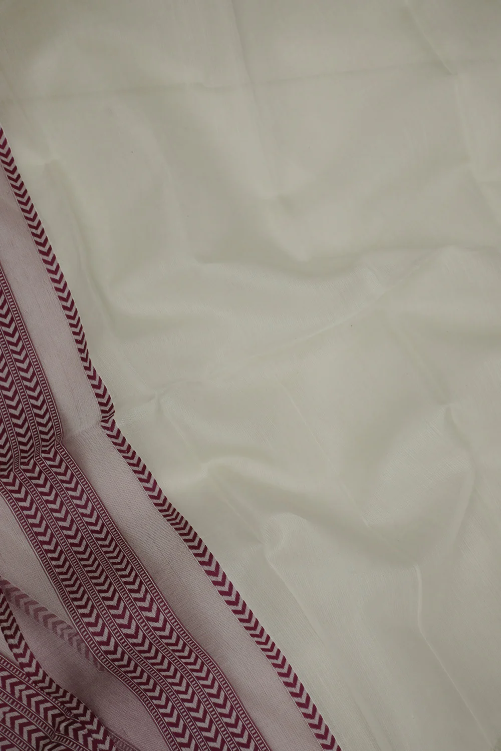 Off-White with Pink Maheshwari Silk Cotton Dupatta - Image 2