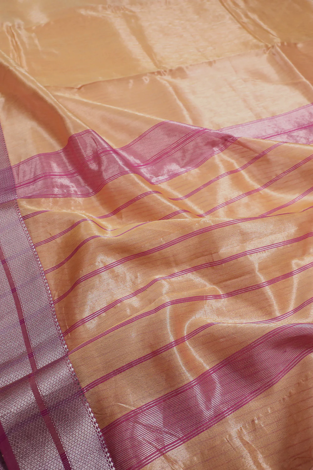 Tacao Orange Handwoven Tissue Maheshwari saree - Image 3