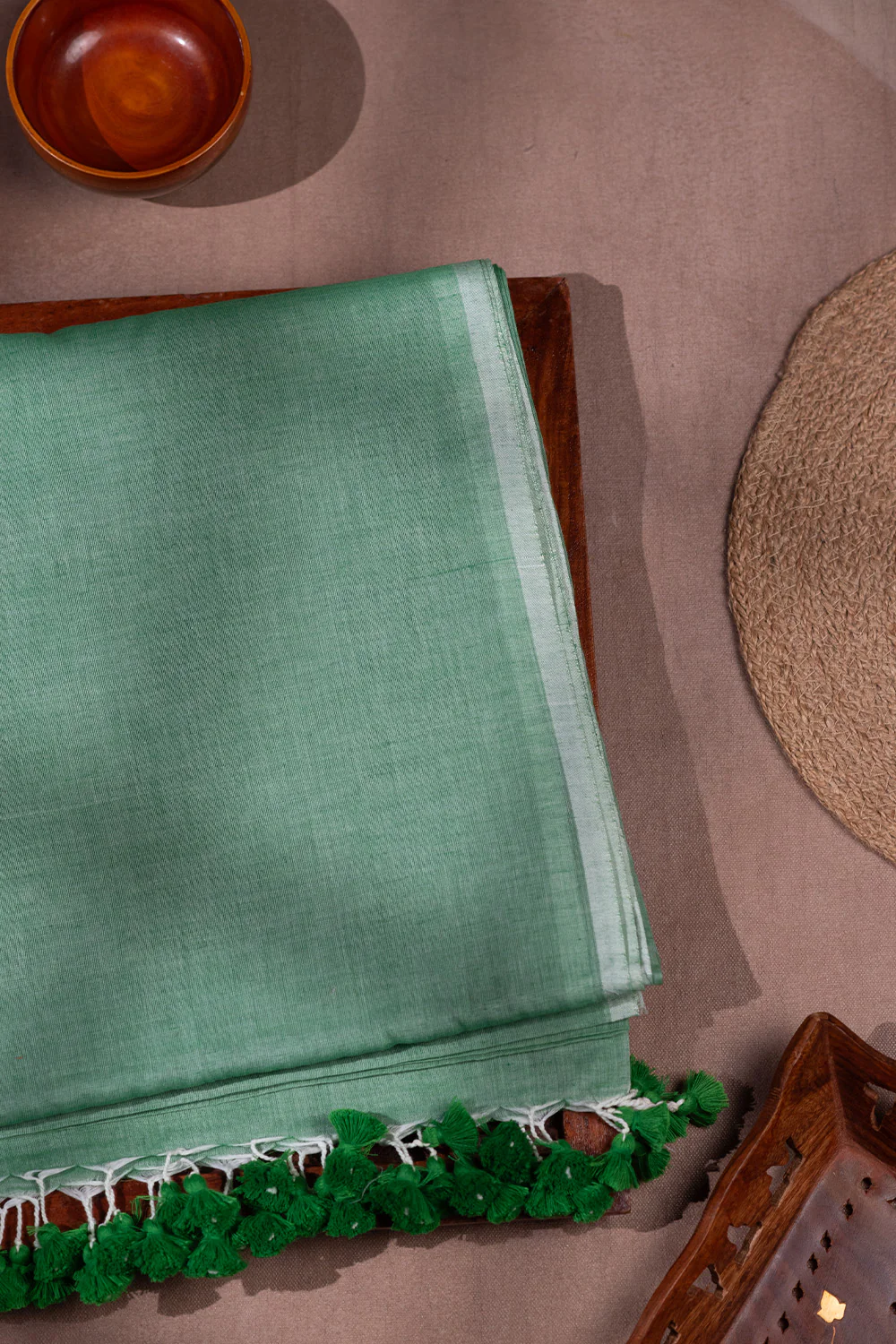 Light Green Plain Handwoven Mul Cotton saree
