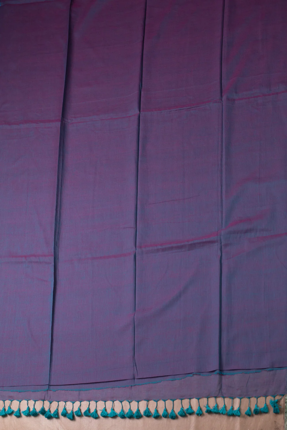 Dual shaded Purple Handwoven Mul Cotton saree - Image 2