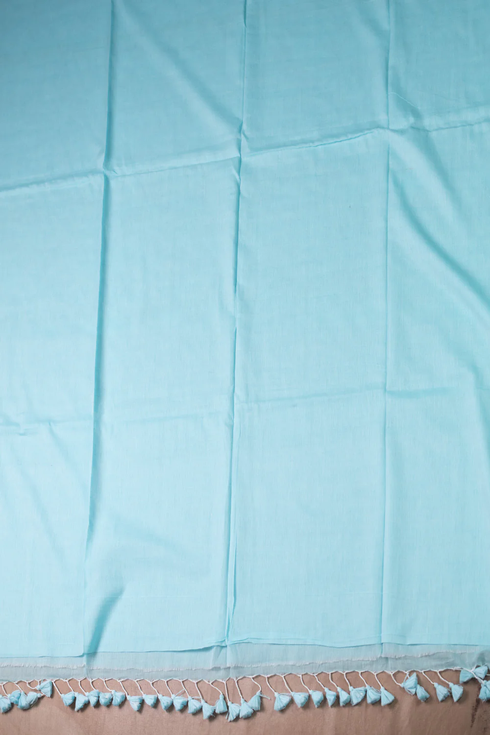 Cyan Blue - Plain Handwoven Mul Cotton saree - Image 2