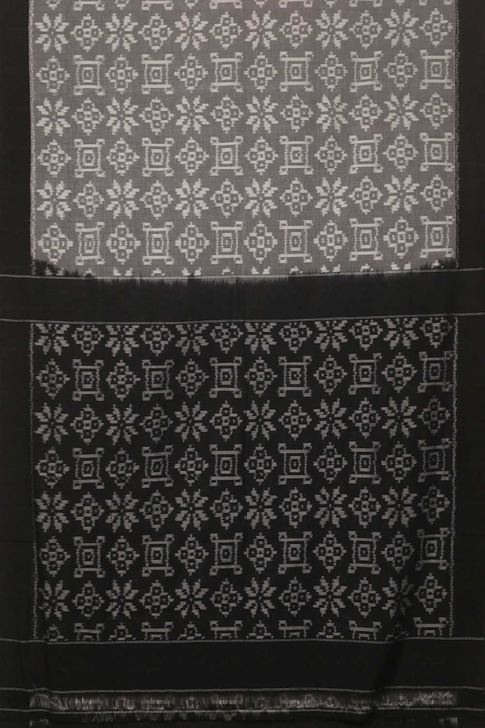 Grey with Black Border Ikat Cotton saree - Image 2