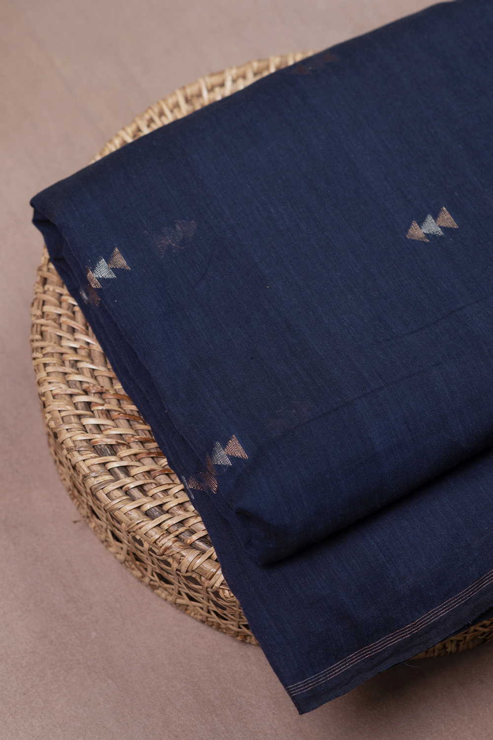 Zari Arrow Butta Jamdani Cotton Fabric