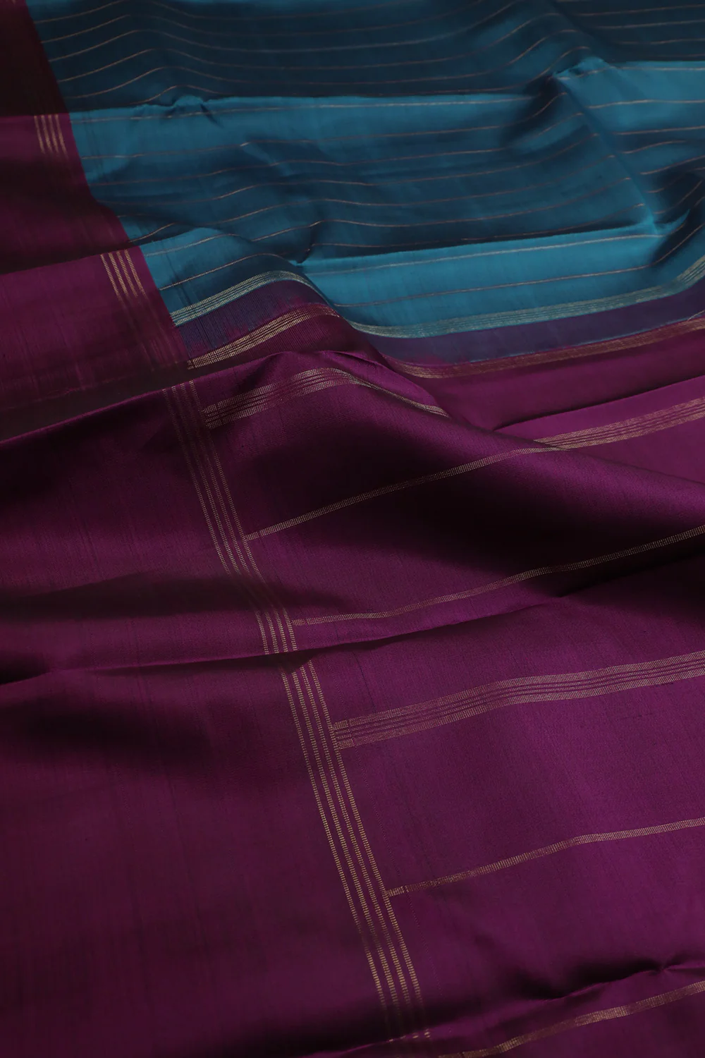 Stripes on Blue with Dark Pink Kanchipuram Silk Saree - Image 3