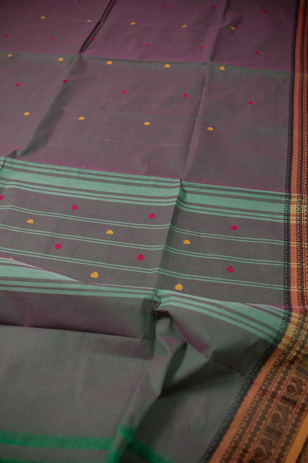 Twin Shaded Green with Purple Kanchipuram Cotton saree - Image 3