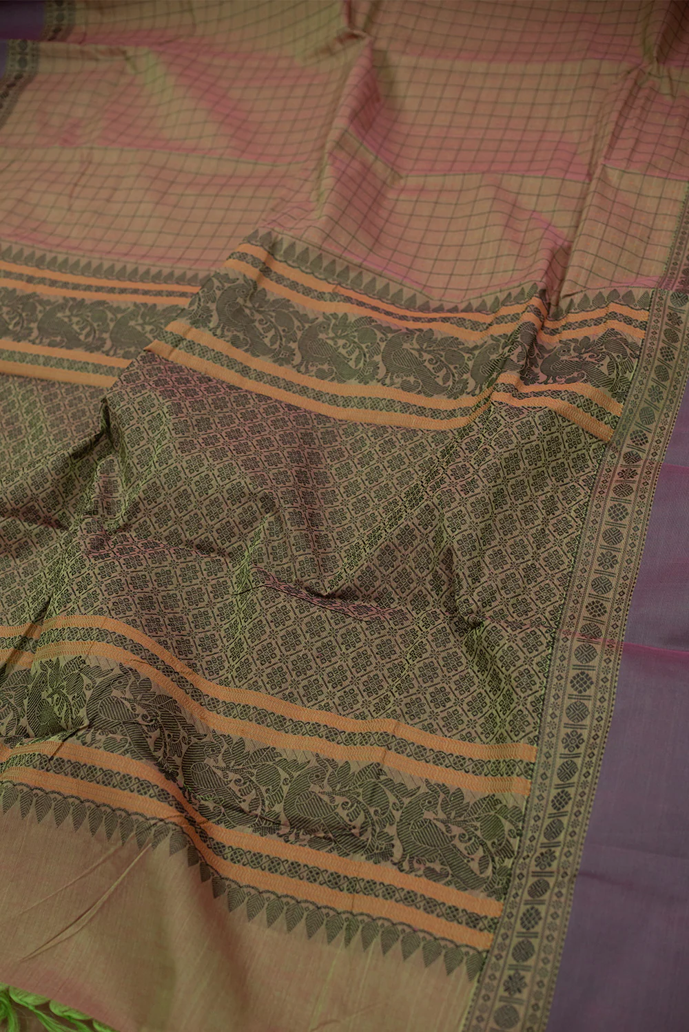 Checkered on Dual Shaded Green with Maroon Kanchi saree - Image 3