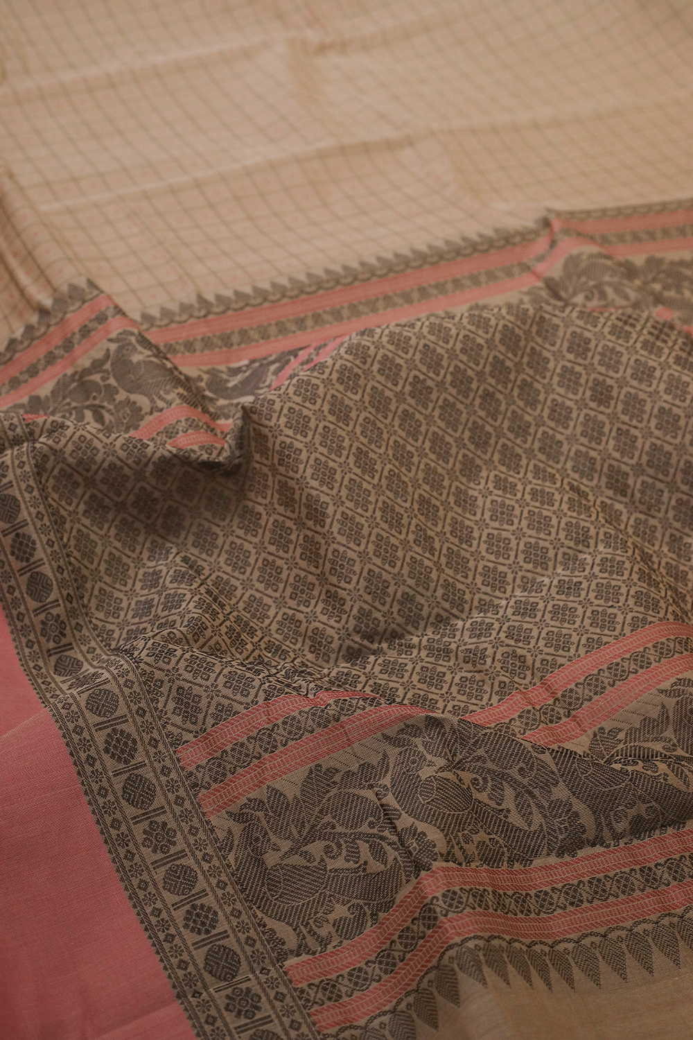 Checks on Beige Kanchipuram Cotton saree - Image 3