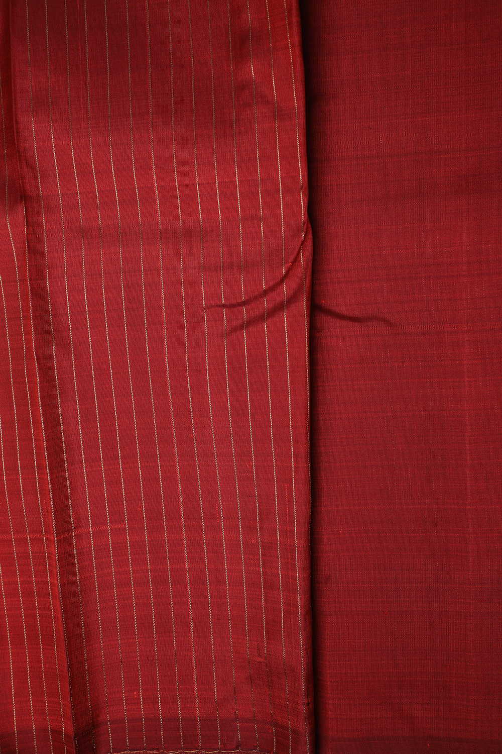 Scarlet Maroon with Zari Stripe Thirubhuvanam Silk saree - Image 4