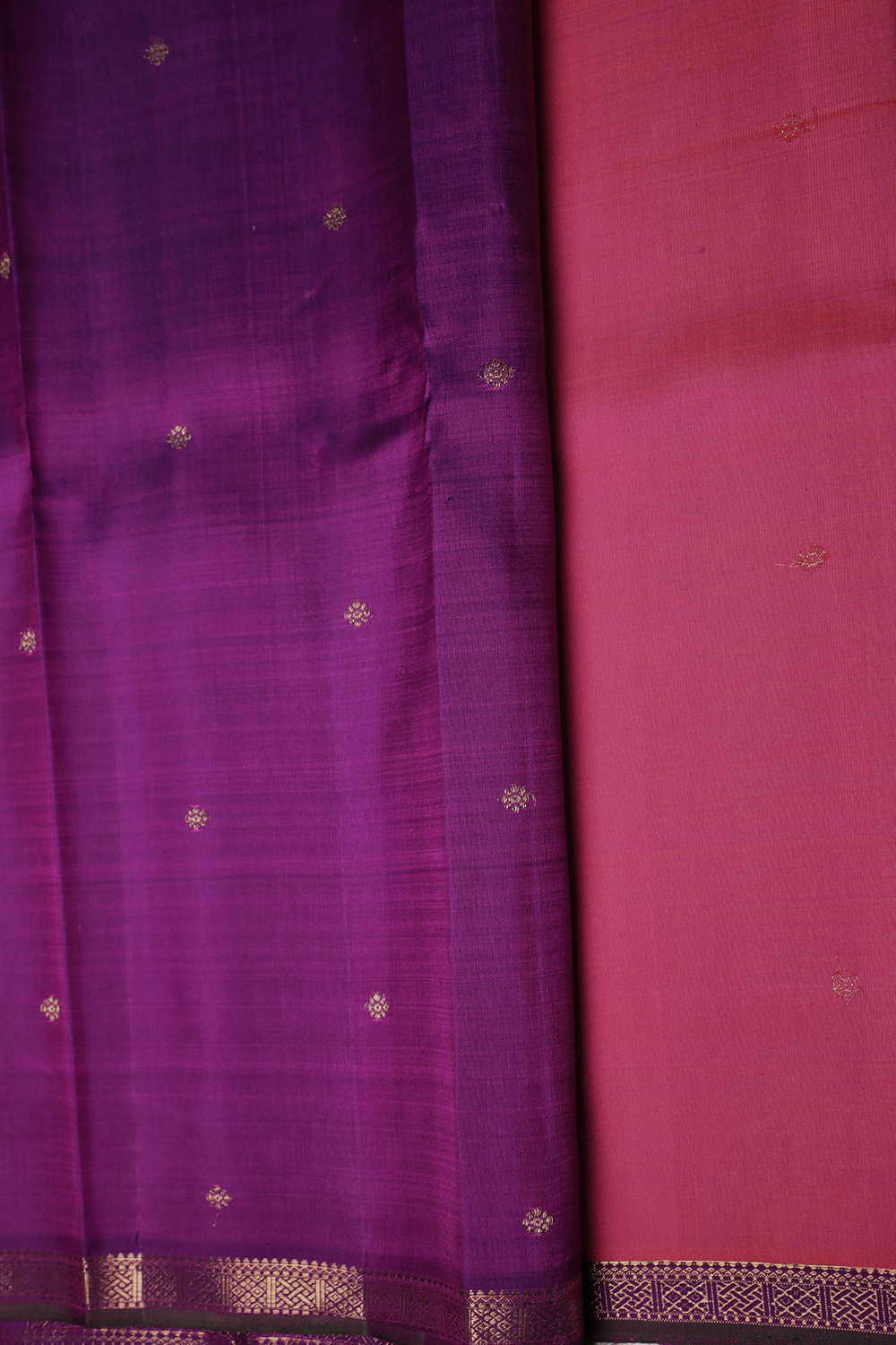 Zari Butti on Dual Shaded Pink Kanchipuram Silk saree - Image 4