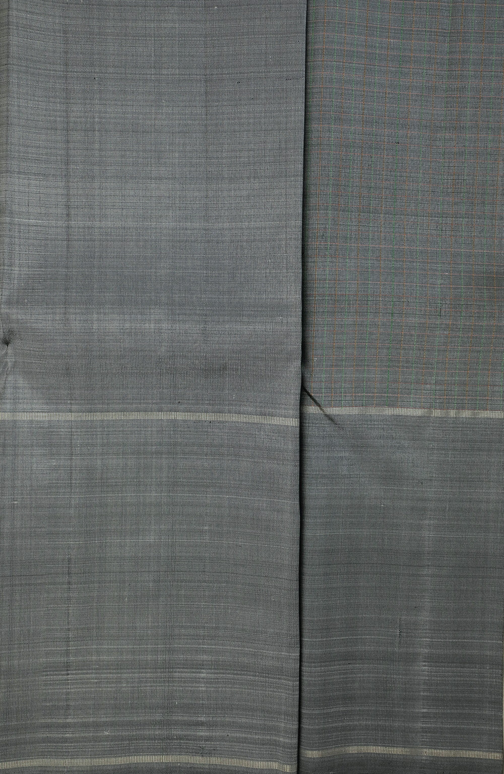 Misty Grey Kanchipuram Silk saree - Image 4