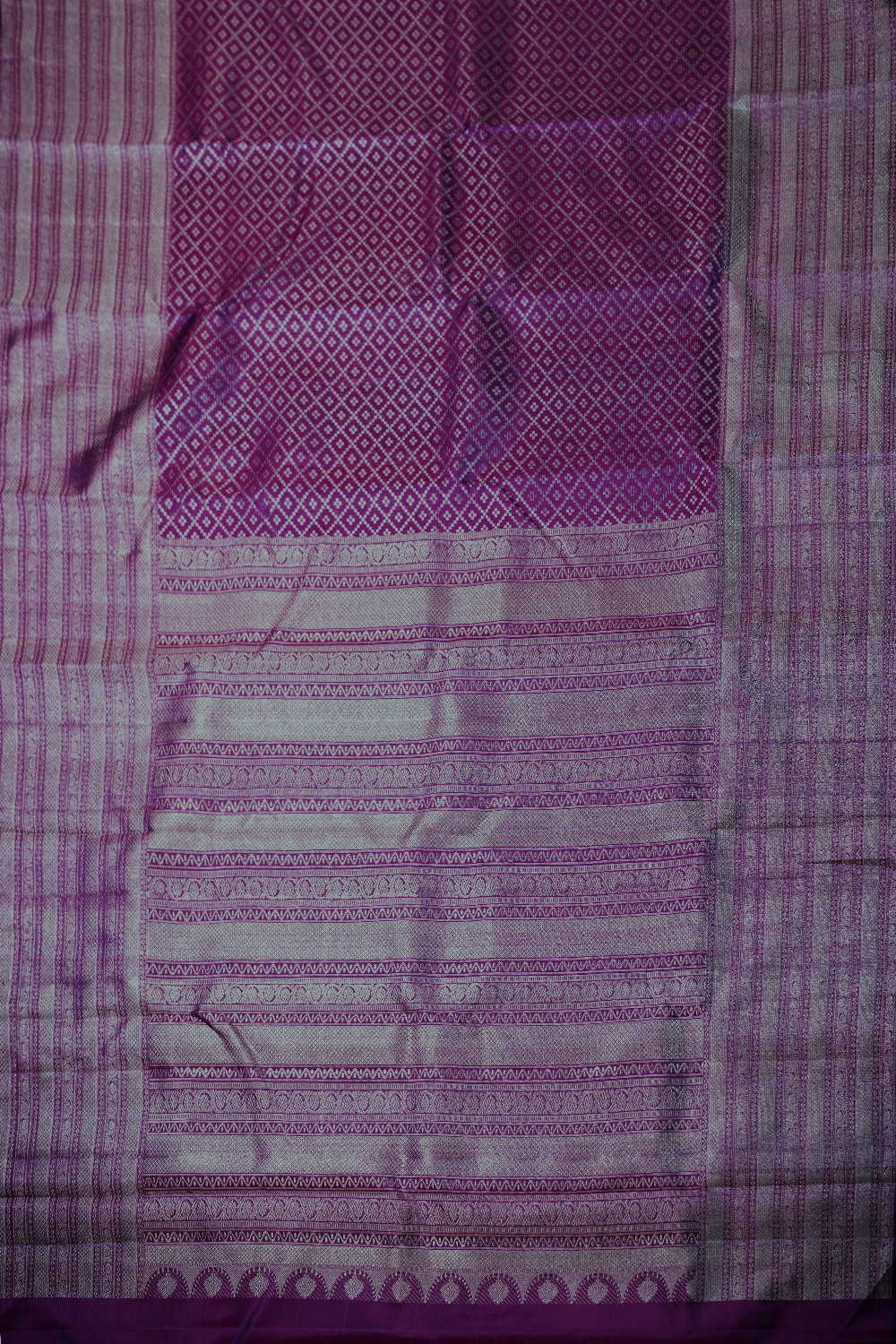 Magenta Pink Banarasi Design Bridal Kanchipuram Silk saree - Image 2