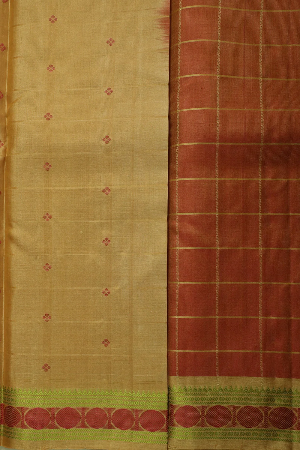 Checkered on Orange Kanchipuram Silk saree - Image 4