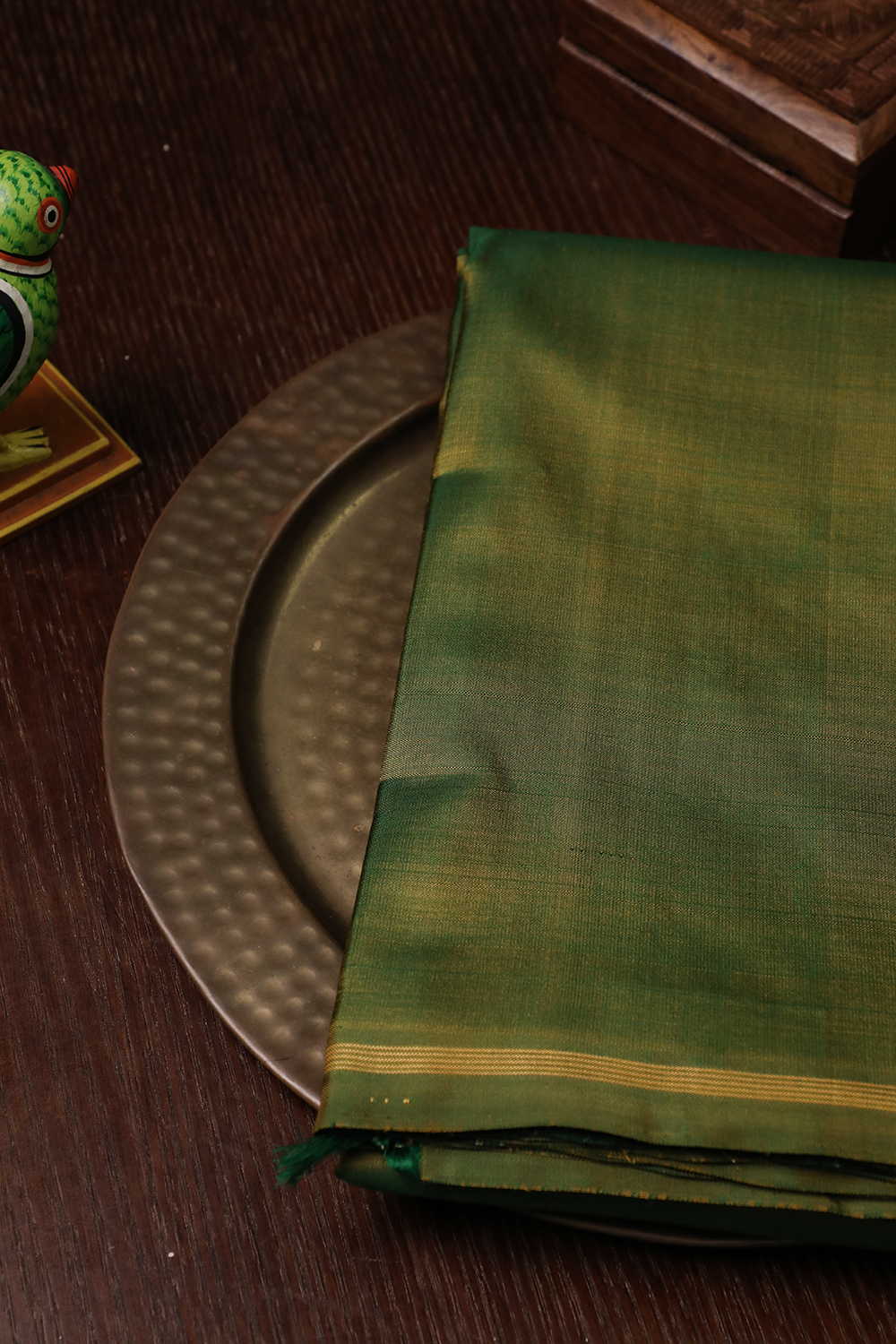 Dual Shaded Green Kanchipuram Silk saree