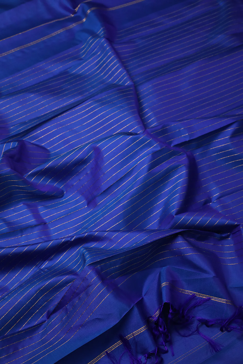 Royal Blue with Zari Border Thirubhuvanam Silk saree - Image 3