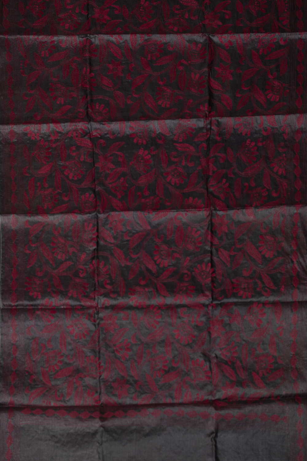 Maroon Floral Kantha Silk Dupatta - Image 3