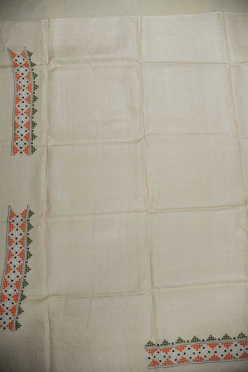 Oatmeal Cream Kantha Silk saree - Image 4