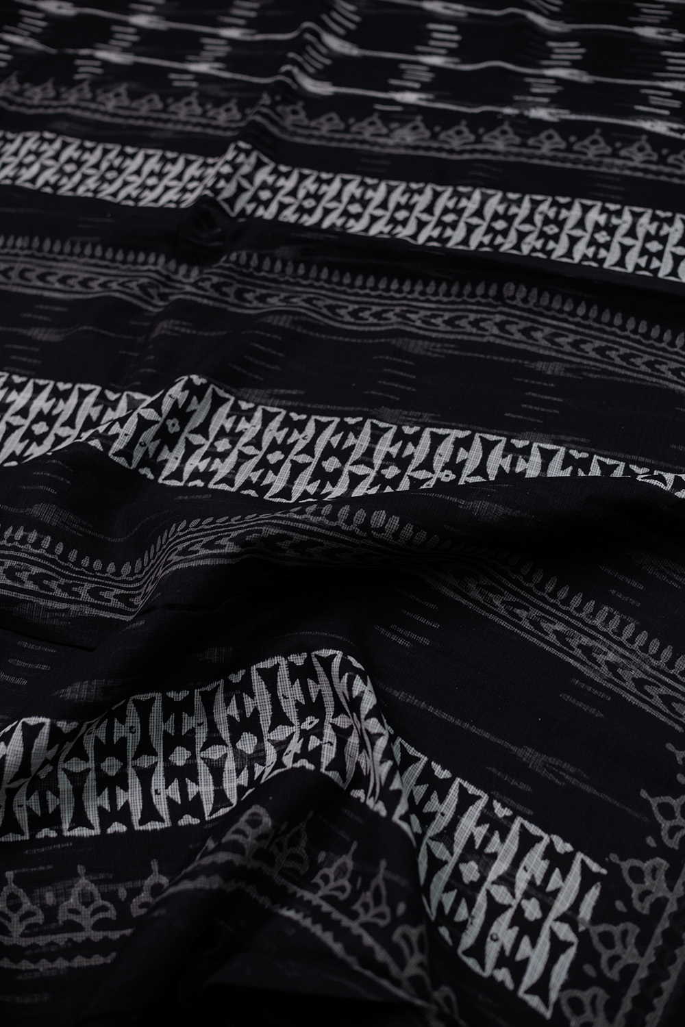 Black Geometric Pattern Kota Cotton saree - Image 3