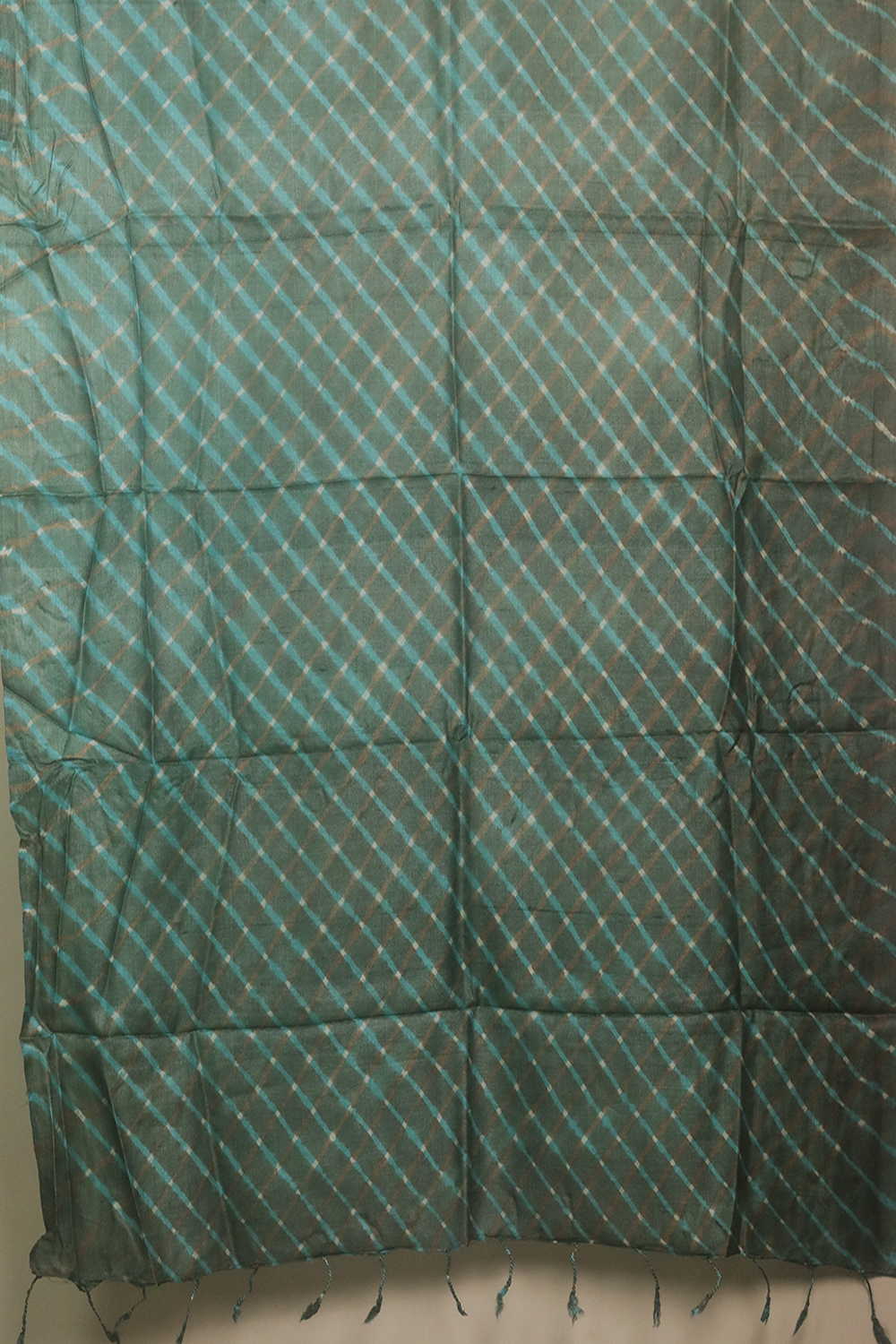 Mehandi Green Leheriya Tussar Silk Dupatta - Image 3