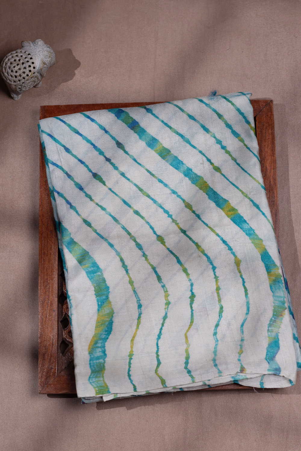 Blue Lines on Cream Leheriya Tussar saree