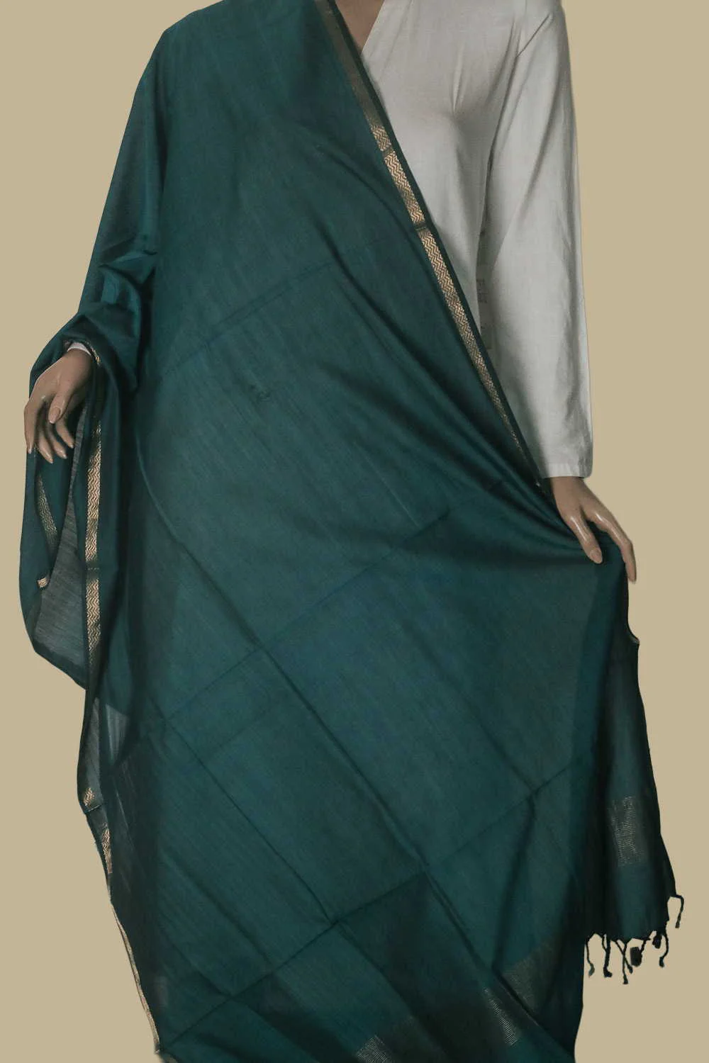 Blackish Green Maheshwari Mercerised Cotton Dupatta - Image 2