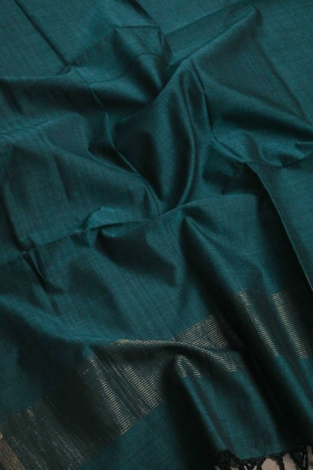 Blackish Green Maheshwari Mercerised Cotton Dupatta - Image 4