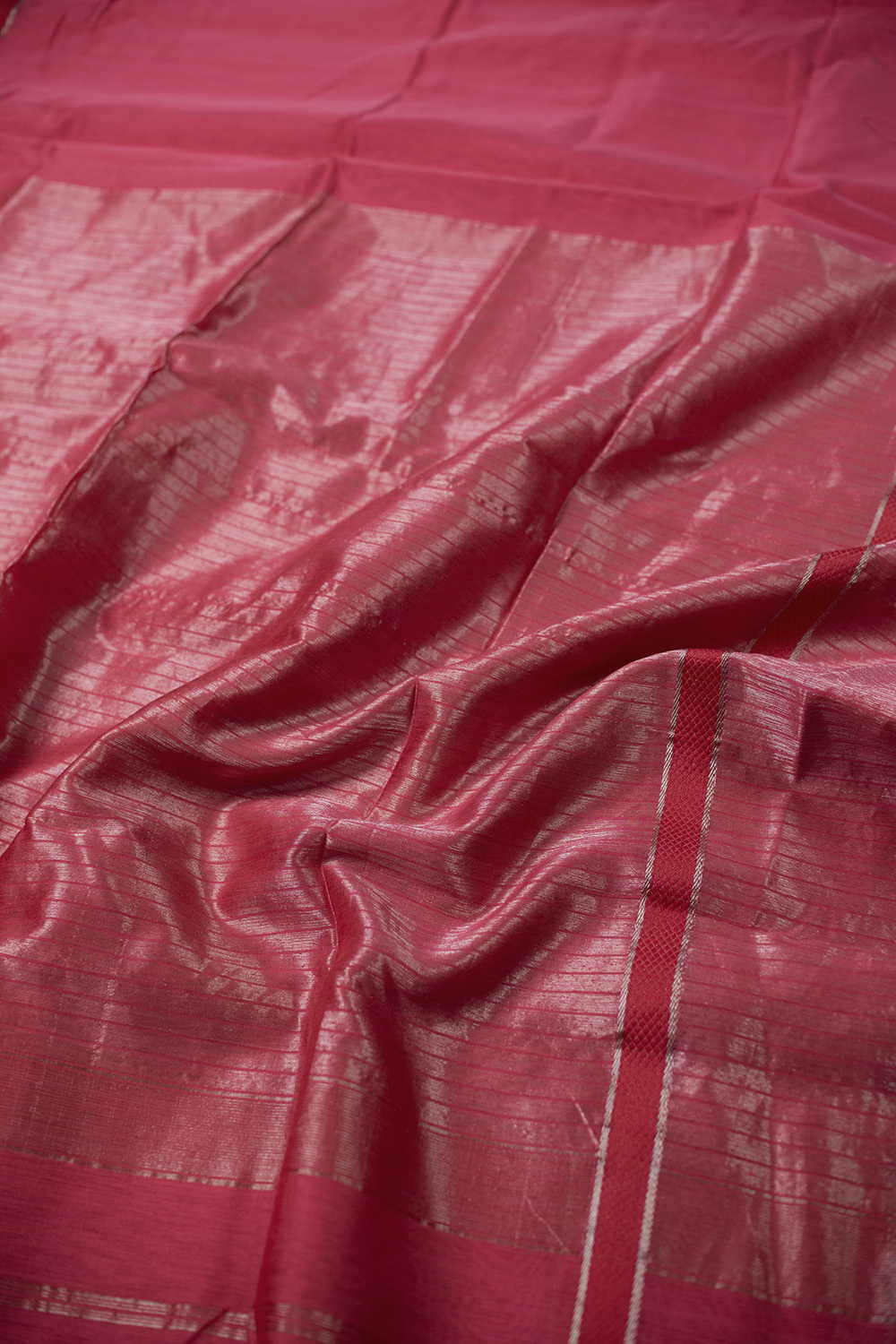 Cerise Pink Maheshwari Silk Cotton saree - Image 3