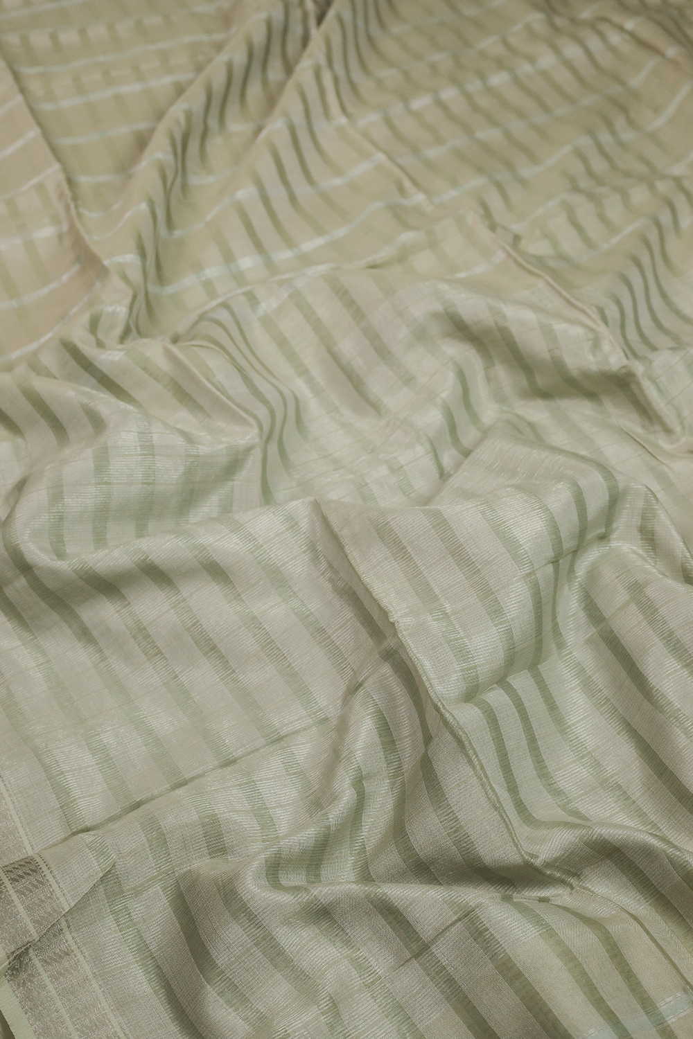 Classic Checks Maheshwari Silk Cotton saree - Image 3