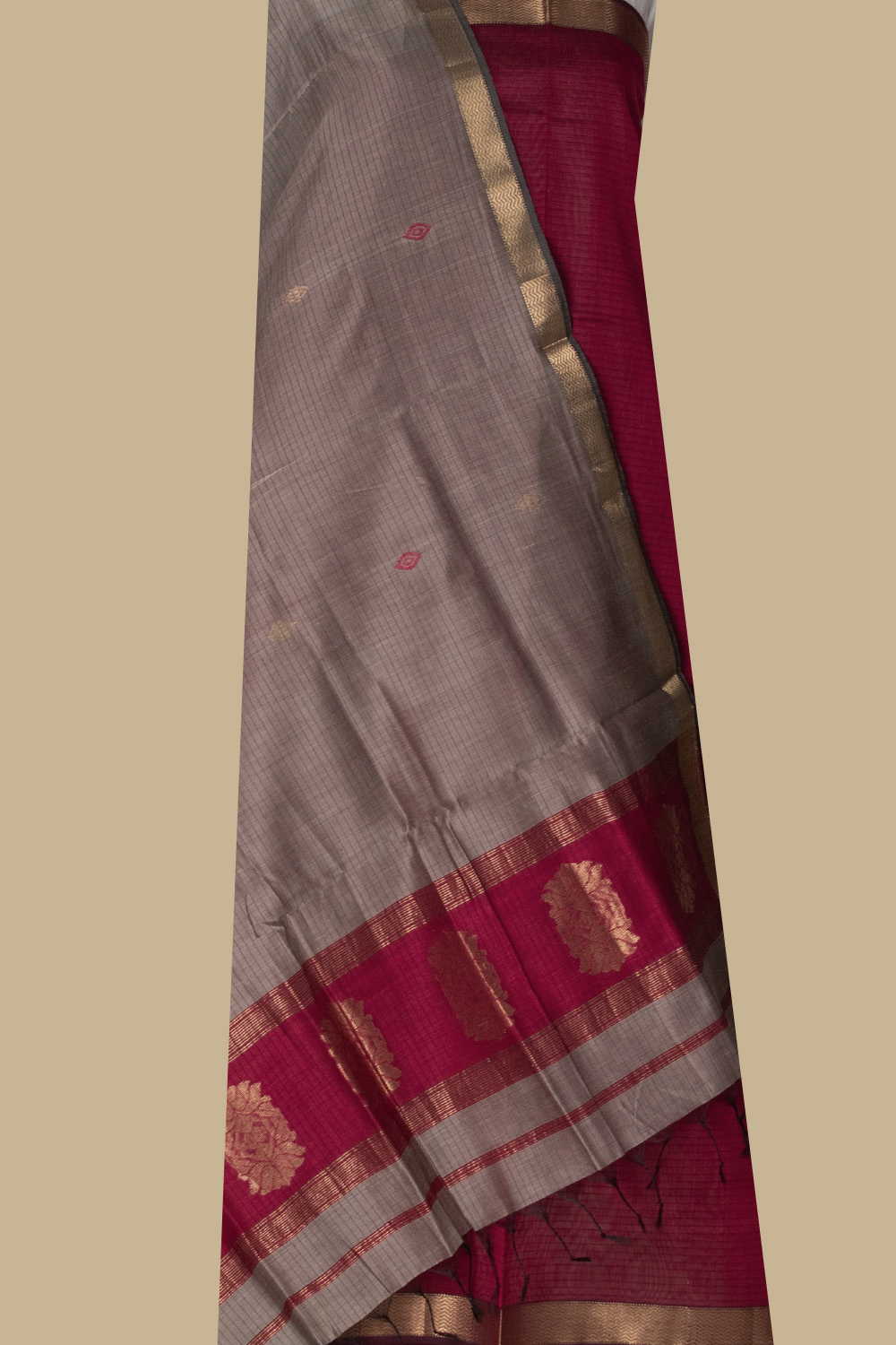 Ruby Maroon Maheshwari Silk Cotton Top & Dupatta