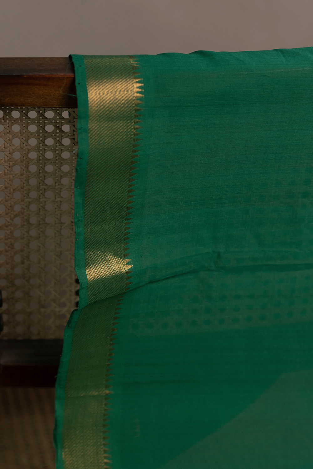 Forest Green Mangalagiri Border Cotton Fabric - Image 2