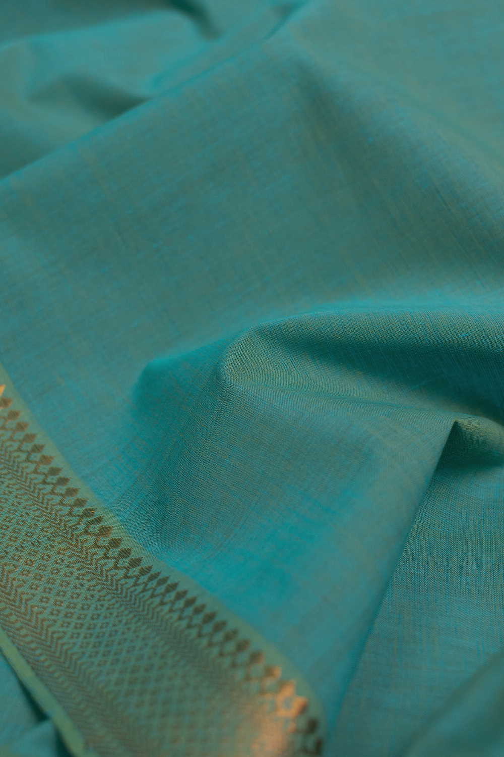Twin Shaded Green Mangalagiri Border Cotton Fabric - Image 3