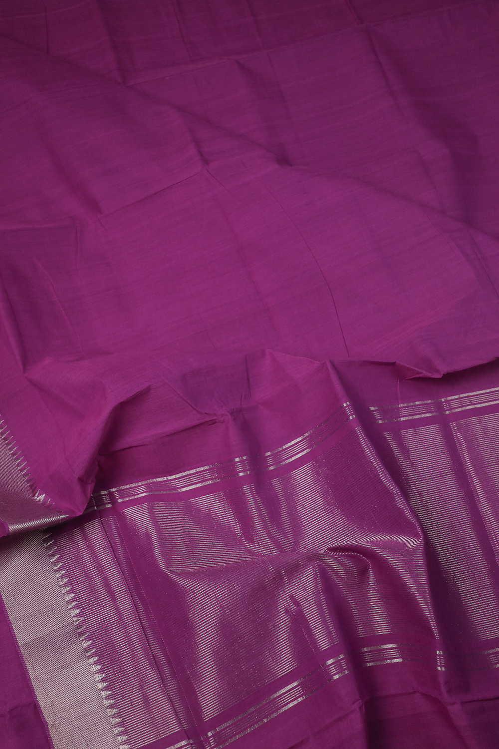 Silver Border on Deep Magenta Pink Mangalagiri saree - Image 3