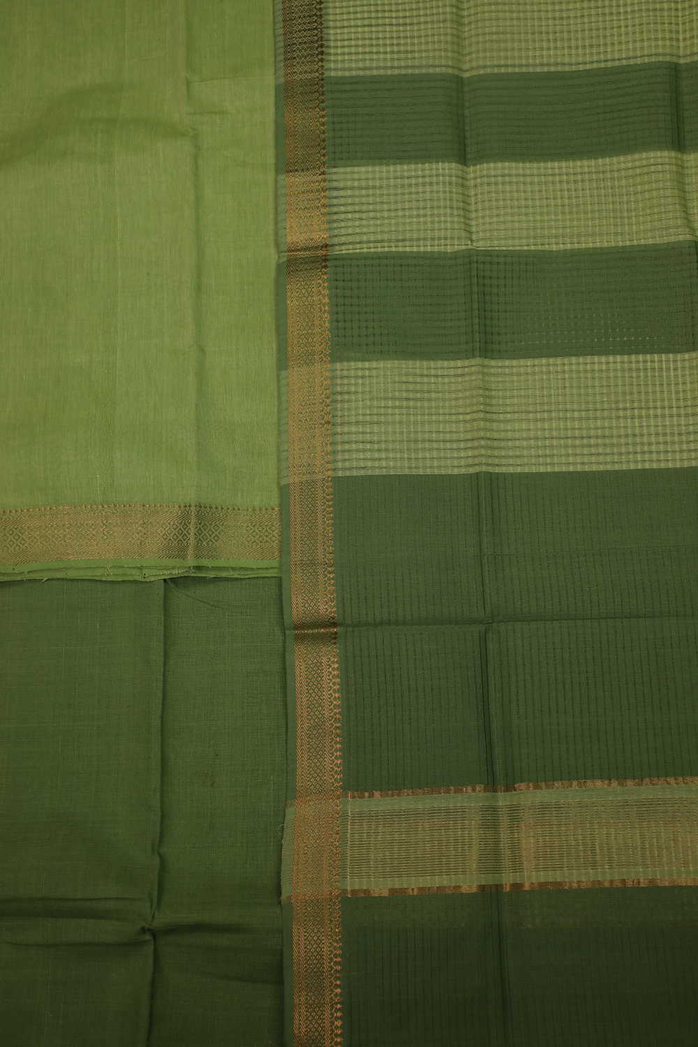 Parrott Green Mangalagiri Cotton Suit - Image 3