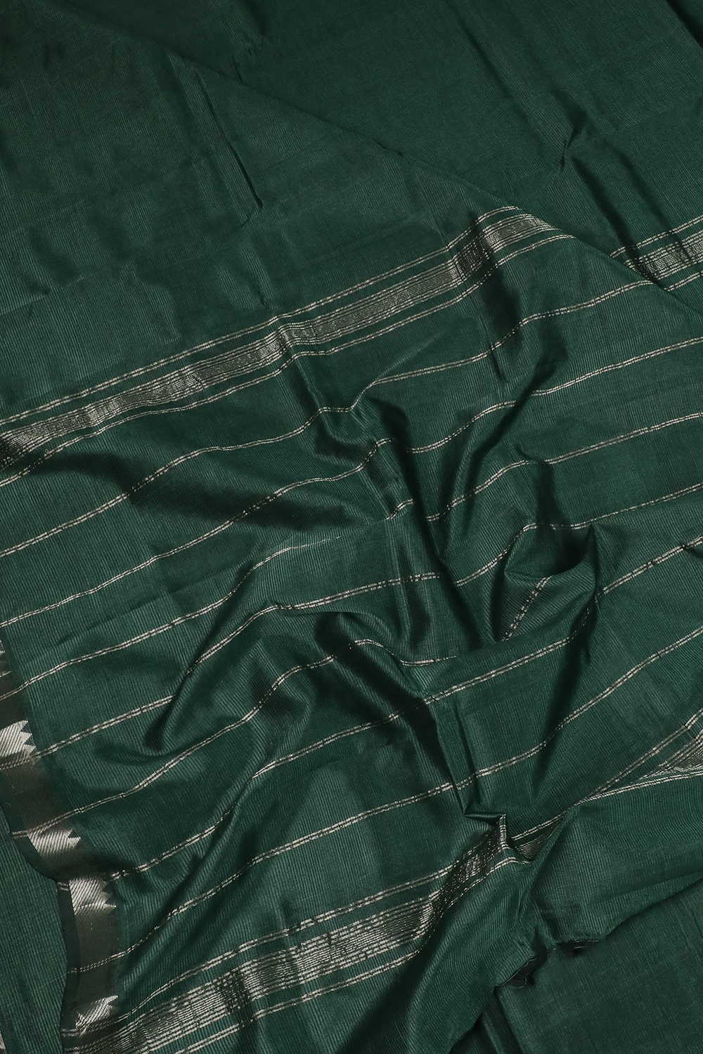 Silver Zari Border on Green Mangalagiri Silk Cotton saree - Image 3