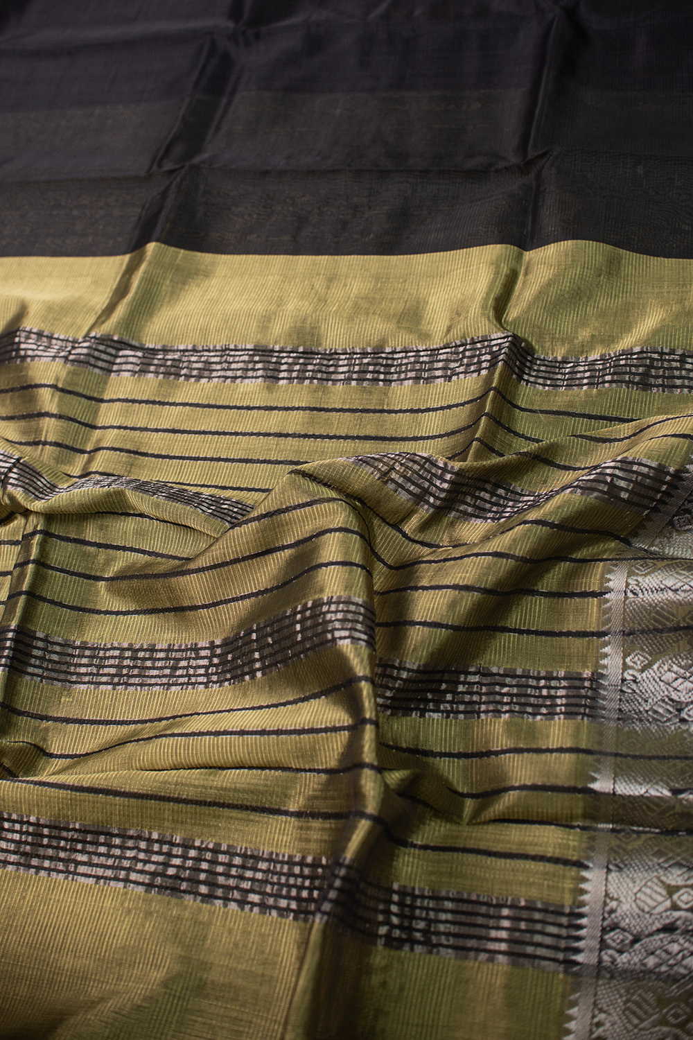 Black with Silver Border Mangalagiri Silk Cotton saree - Image 3