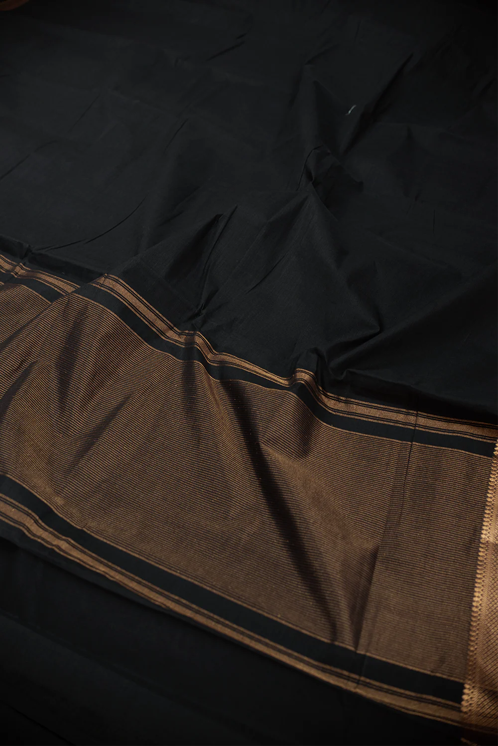Jet Black Mangalagiri Cotton Saree - Image 3