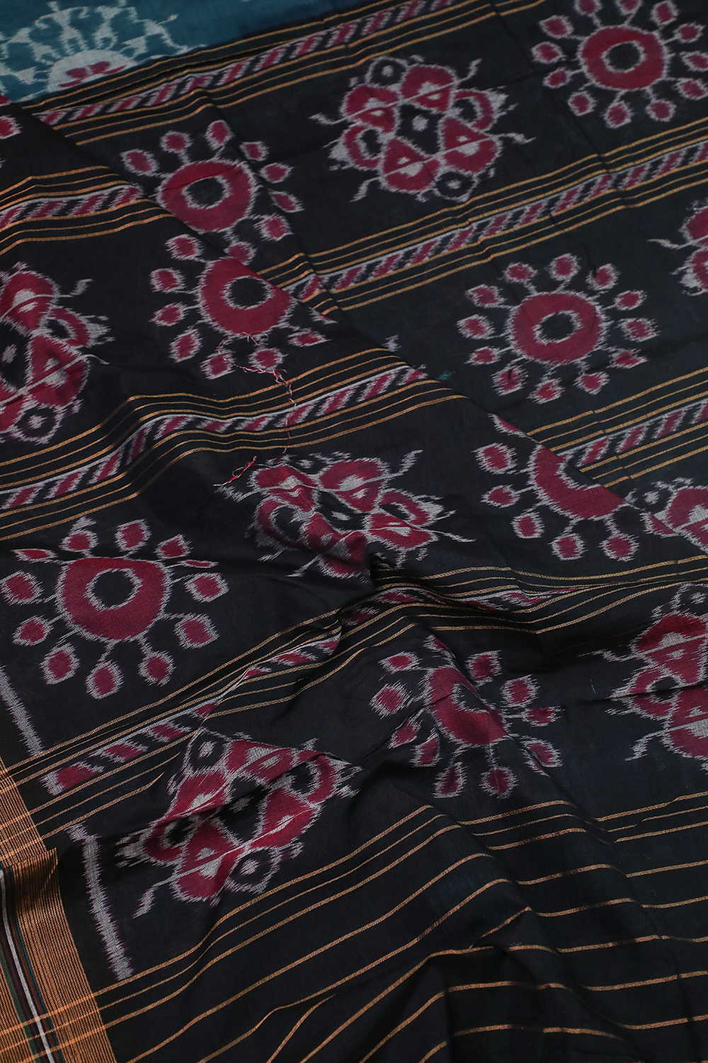 Classic Temple Design with Green Orissa Ikat Saree - Image 2